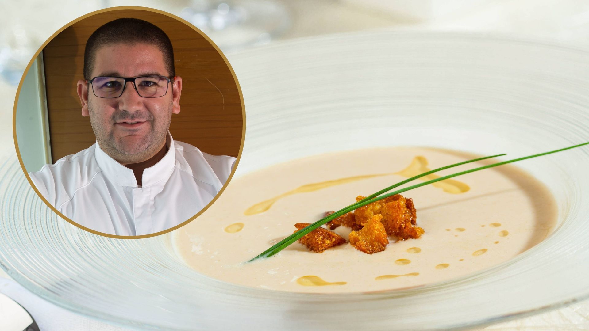 Fotomontaje con un plato de ajoblanco y el chef Dani García Fotomontaje con un plato de ajoblanco y el chef Dani García