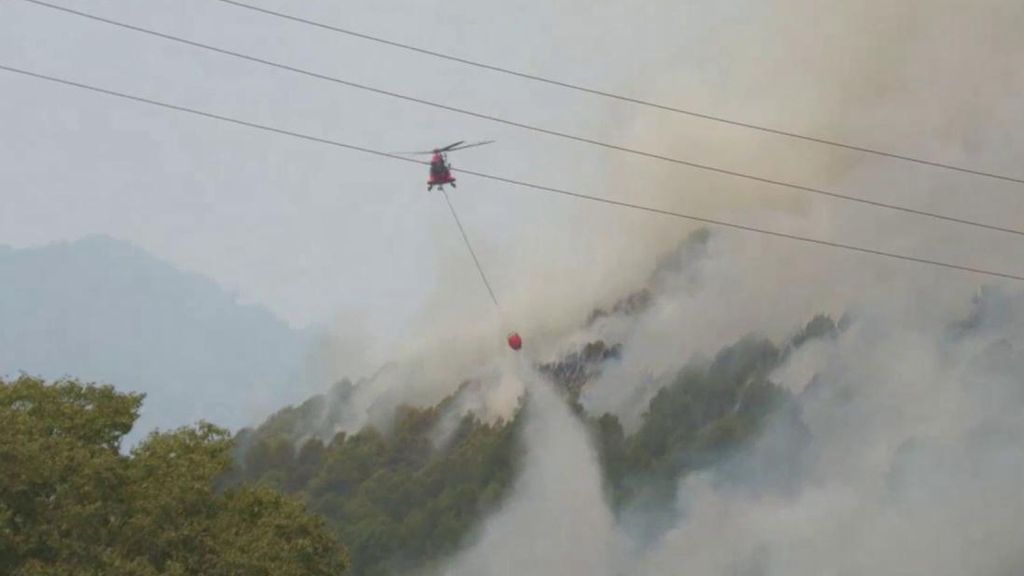Trabajo contrarreloj en Castellón contra el agresivo incendio que deja a 10.000 personas fuera de su hogar: "Es desolador"