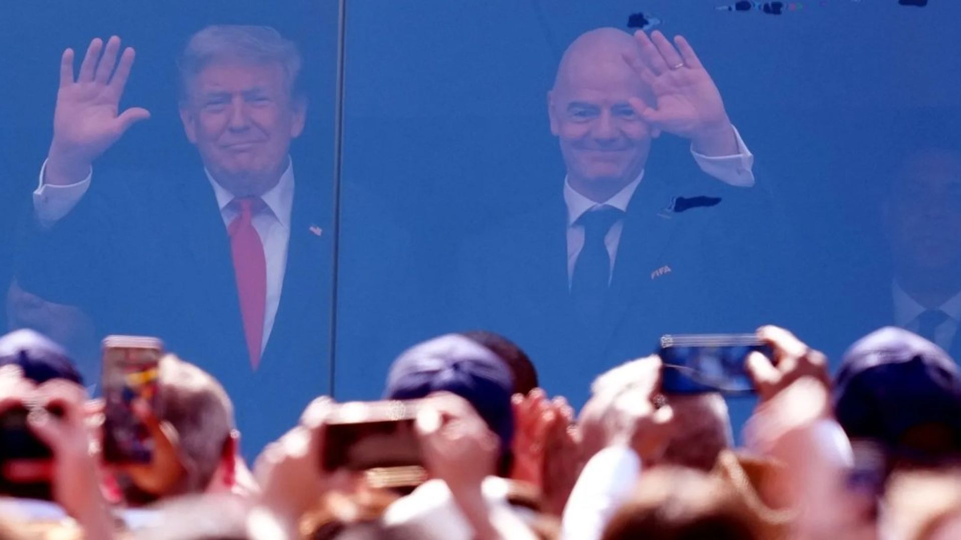 La UEFA no participá en el Mundial si Infantino sigue con su plan de vender parte de la competición La UEFA no participá en el Mundial si Infantino sigue con su plan de vender parte de la competición