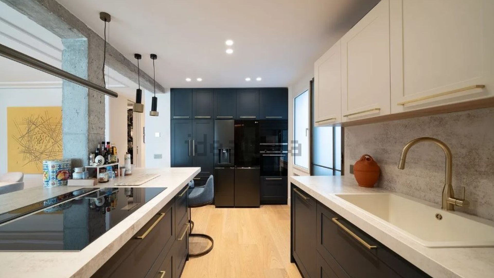Cocina del piso que pone a la venta González Amador