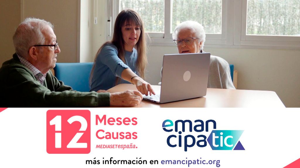 Beatriz Archidona aboga por ayudar a las personas mayores a reducir la brecha digital en la campaña de ‘12 Meses, 12 Causas’ de agosto