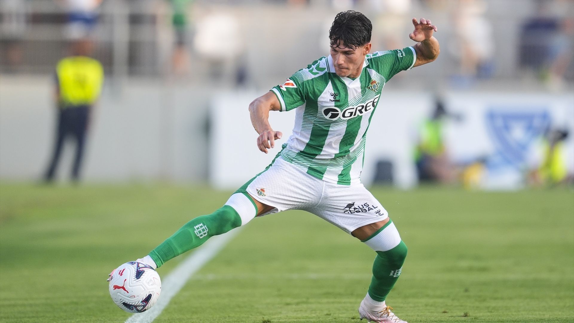 Fran García, contra el Lyon