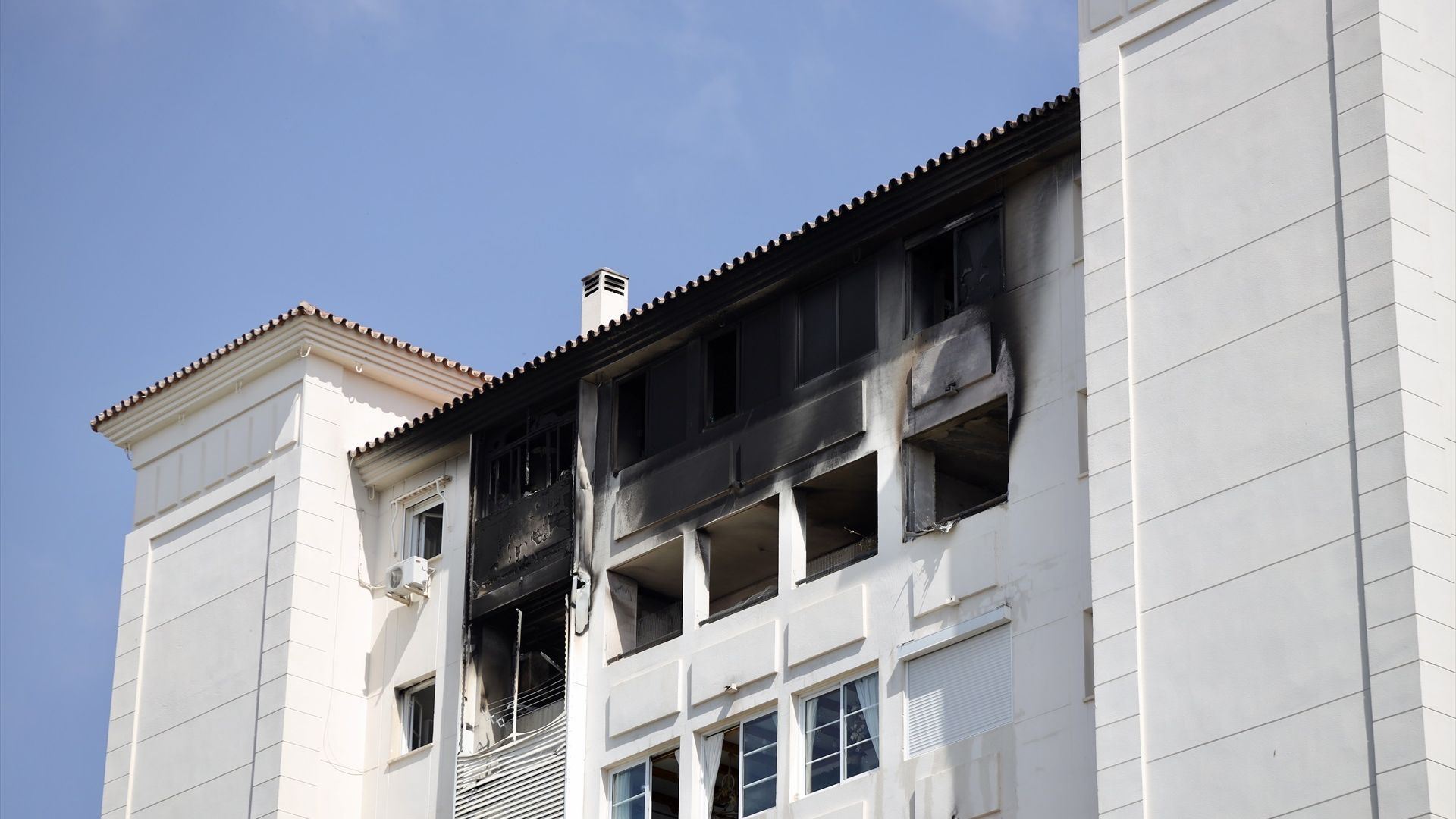 La madre y sus hijos intentaron huir pero quedaron atrapadas por el 'efecto chimenea': hubo temperaturas de hasta 1.200 grados La madre y sus hijos intentaron huir pero quedaron atrapadas por el 'efecto chimenea': hubo temperaturas de hasta 1.200 grados