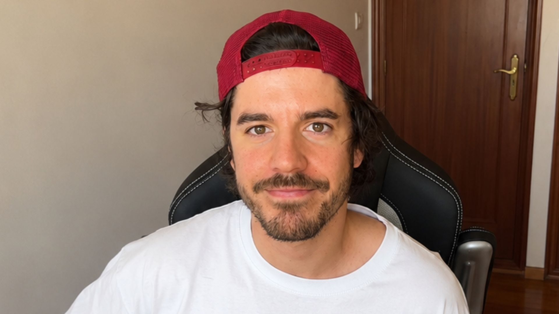 Roi Méndez, colaborador de 'El show de Paz', abre las puertas de su piso de estilo loft en pleno corazón de Madrid Roi Méndez, colaborador de 'El show de Paz', abre las puertas de su piso de estilo loft en pleno corazón de Madrid