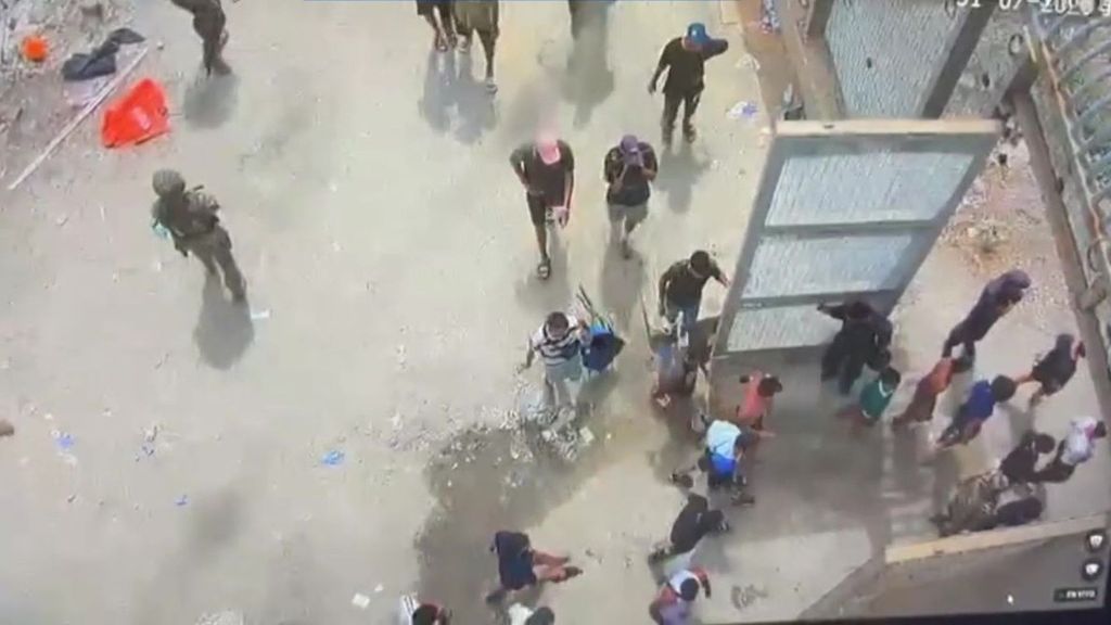 Se acelera el retorno voluntario a Marruecos de decenas de miles de migrantes que ayer entraron ilegalmente en Ceuta
