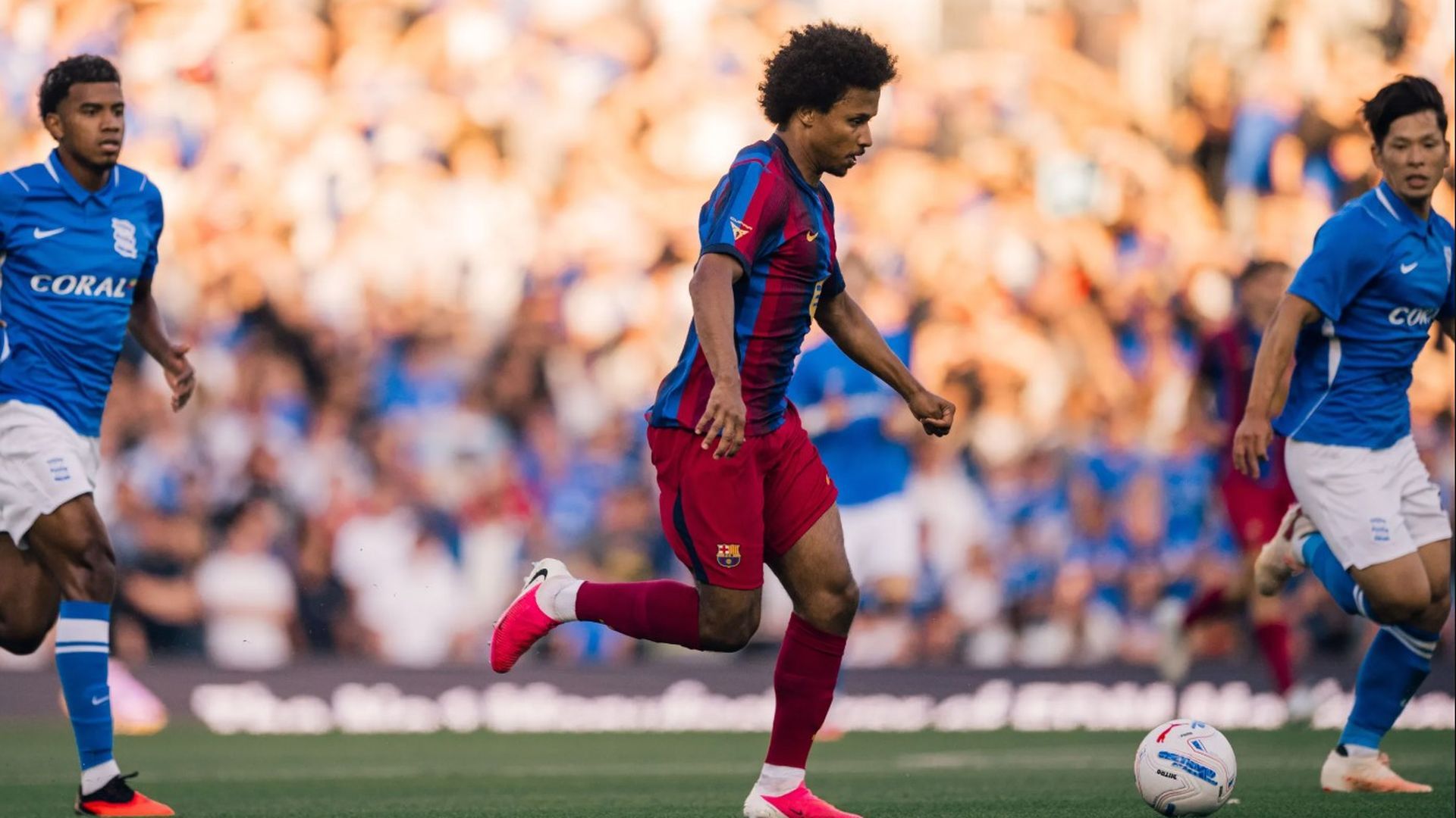Karim Adeyemi, durante el Birmingham City-Barça Karim Adeyemi, durante el Birmingham City-Barça