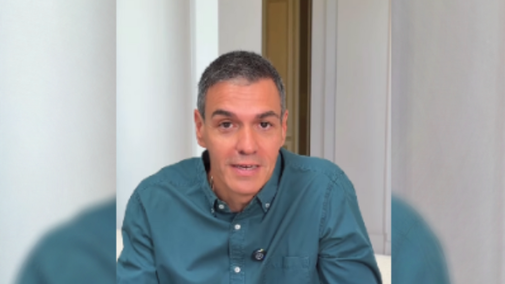Pedro Sánchez inicia sus vacaciones en Lanzarote y publica en redes su 'playlist' para el verano con 'El Baifo', de Quevedo, como 'top 1'