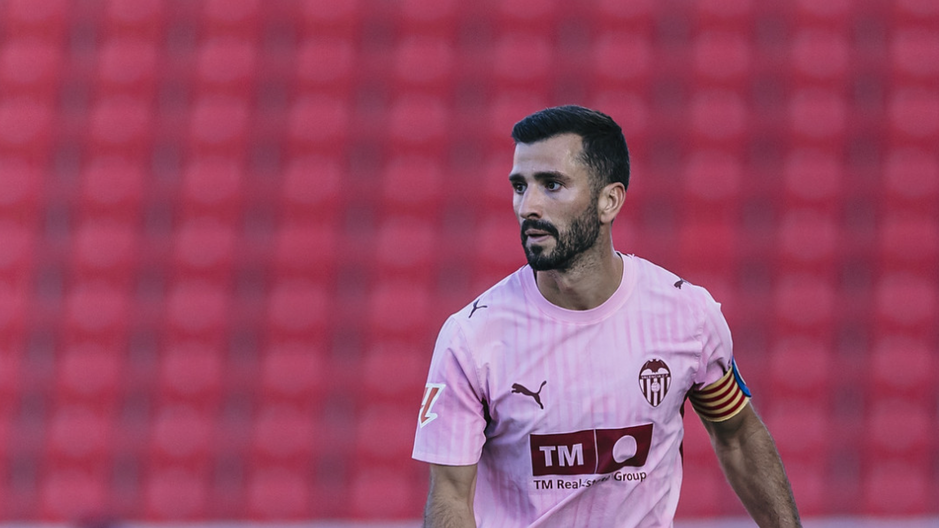 Gayà ante el Stoke