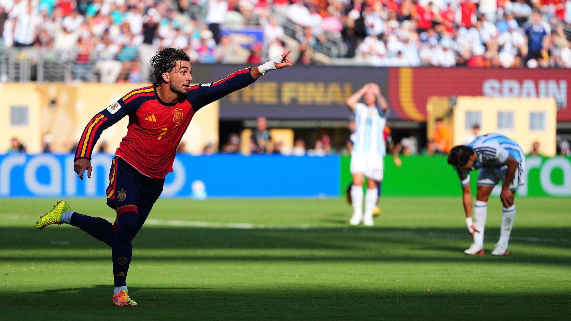 Ferran Torres celebra su gol decisivo en el Mundial 2026