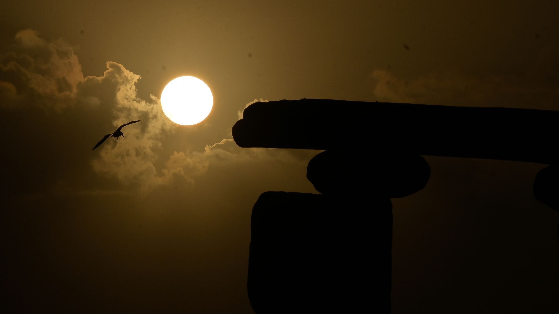 Imagen de archivo de un eclipse que pudo verse en Galicia en abril de 2024 Imagen de archivo de un eclipse que pudo verse en Galicia en abril de 2024
