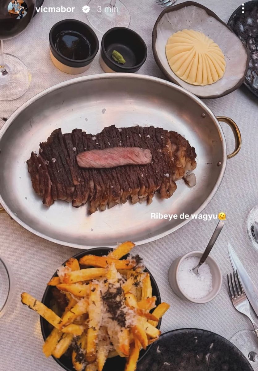 Plato de carne premium en Leña Ibiza