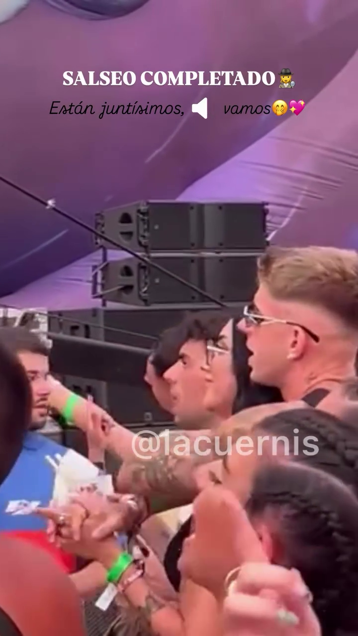 Captura del video enviado a 'La cuernis': Naomi y Raul acaramelados y de la mano