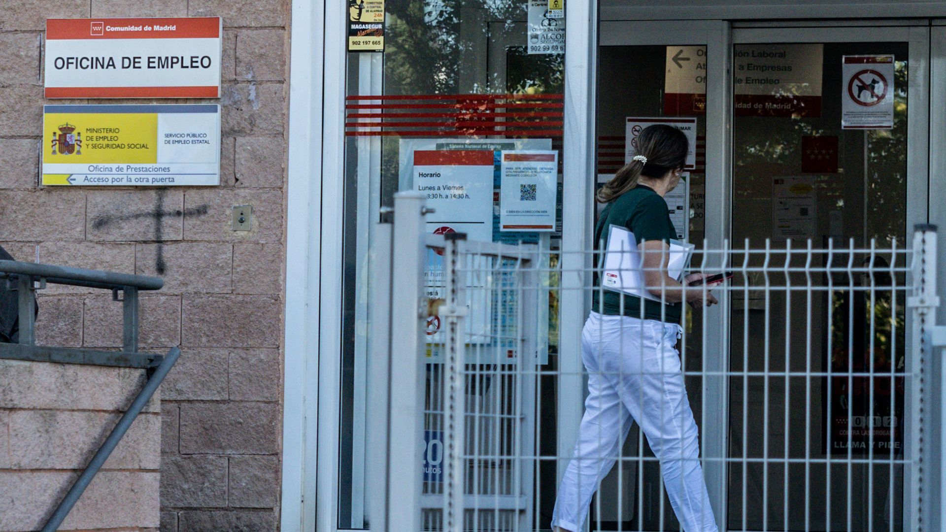 El paro subió en 19.517 personas el último mes y el número total de desempleados se situó en 2.311.499 El paro subió en 19.517 personas el último mes y el número total de desempleados se situó en 2.311.499