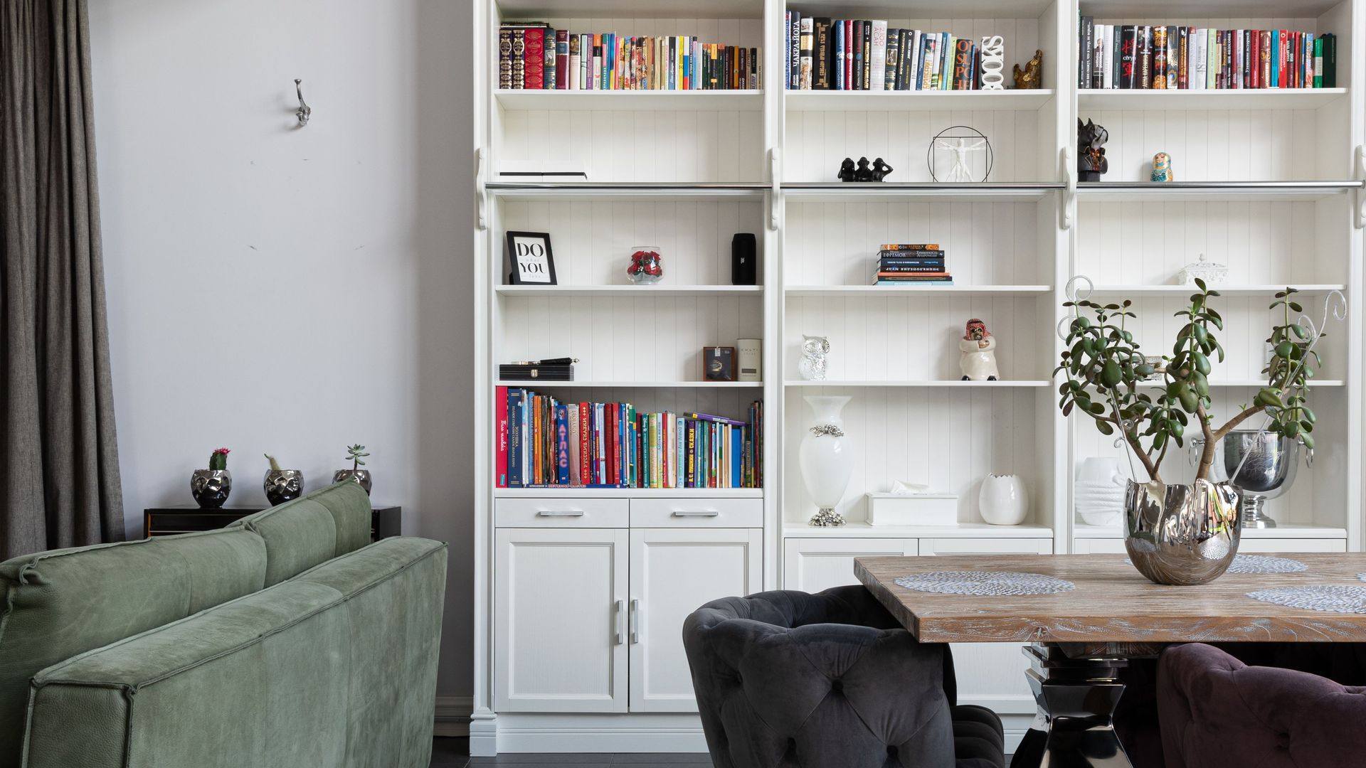 estanteria decoracion salon pexels