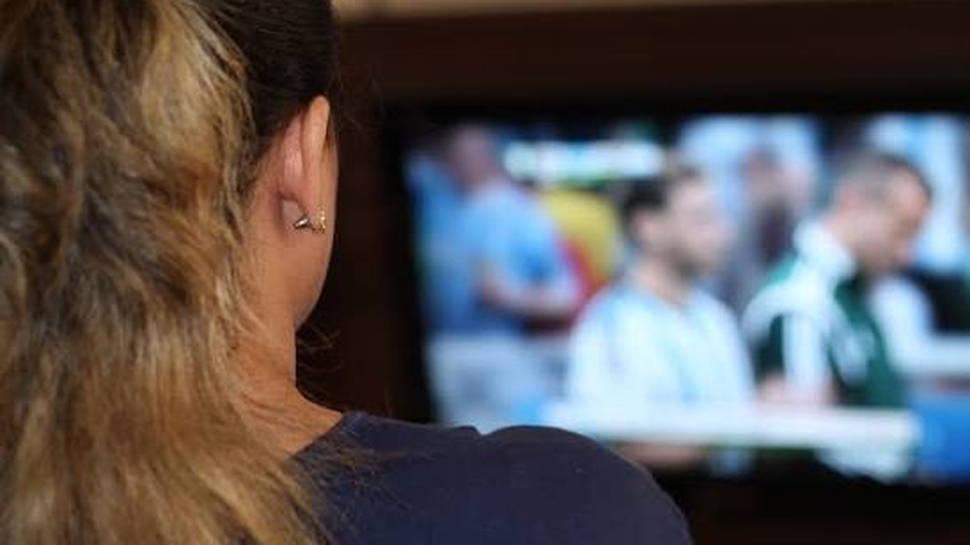 Pasar muchas horas ante el televisor encoge el cerebro a partir de los 50, según un estudio Pasar muchas horas ante el televisor encoge el cerebro a partir de los 50, según un estudio