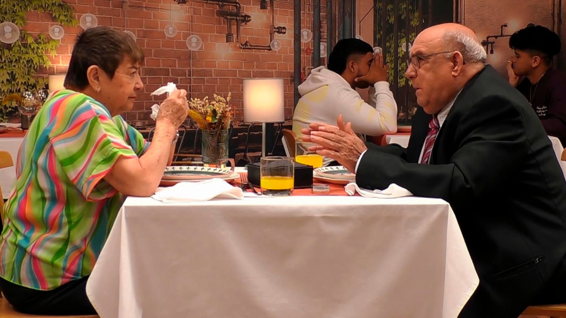 Cita Alberto y María Isabel