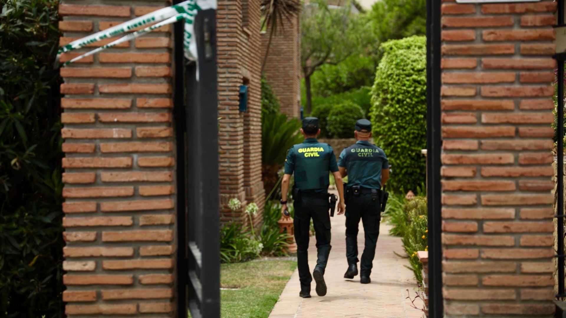 El detenido por matar a su expareja acuchillándola con un cúter en Benahavís, Málaga, enviado a prisión provisional El detenido por matar a su expareja acuchillándola con un cúter en Benahavís, Málaga, enviado a prisión provisional