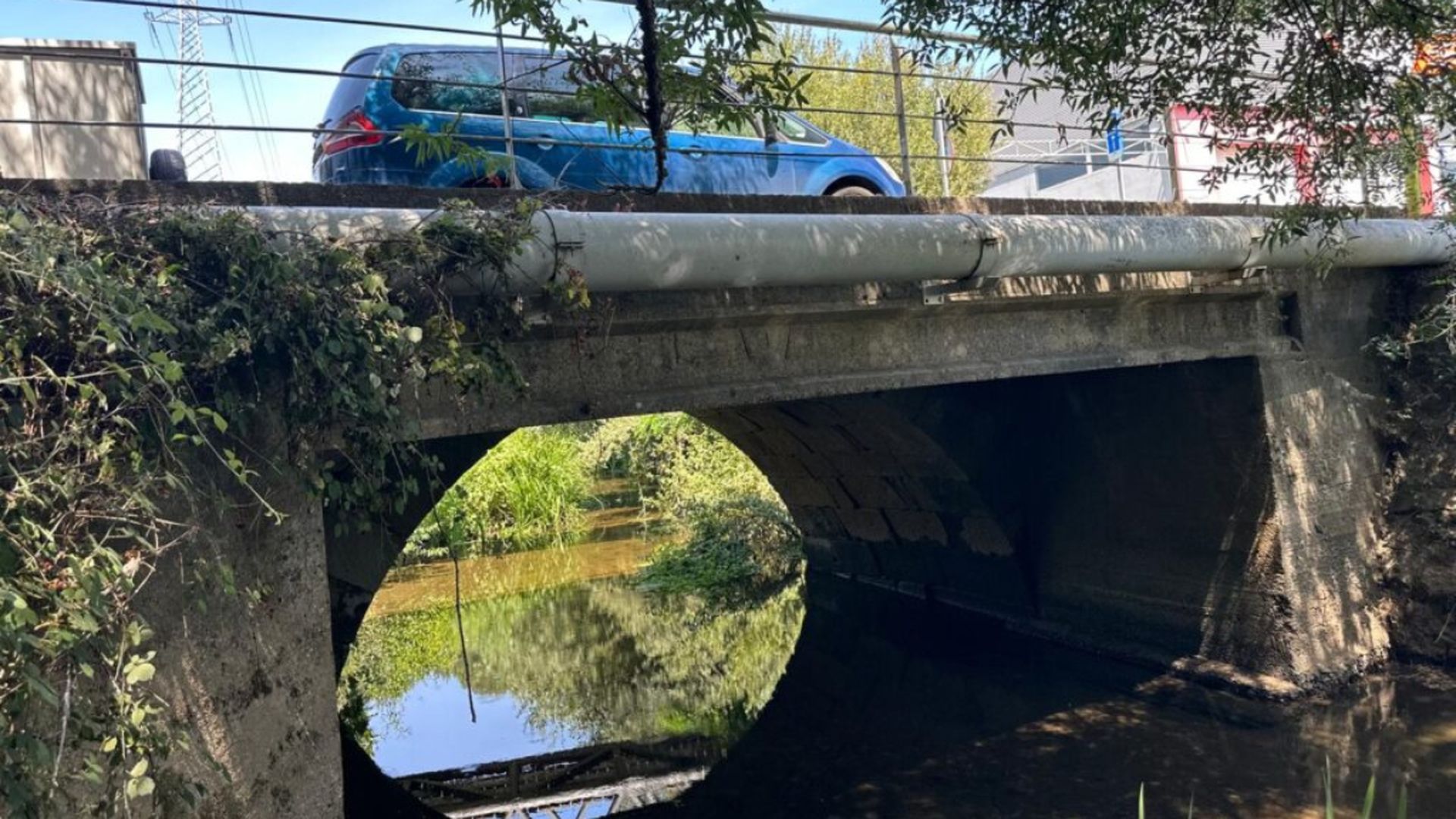 La Ponte das Amíndoas dejará de estar destinado a la circulación de vehículos para ser de uso peatonal La Ponte das Amíndoas dejará de estar destinado a la circulación de vehículos para ser de uso peatonal