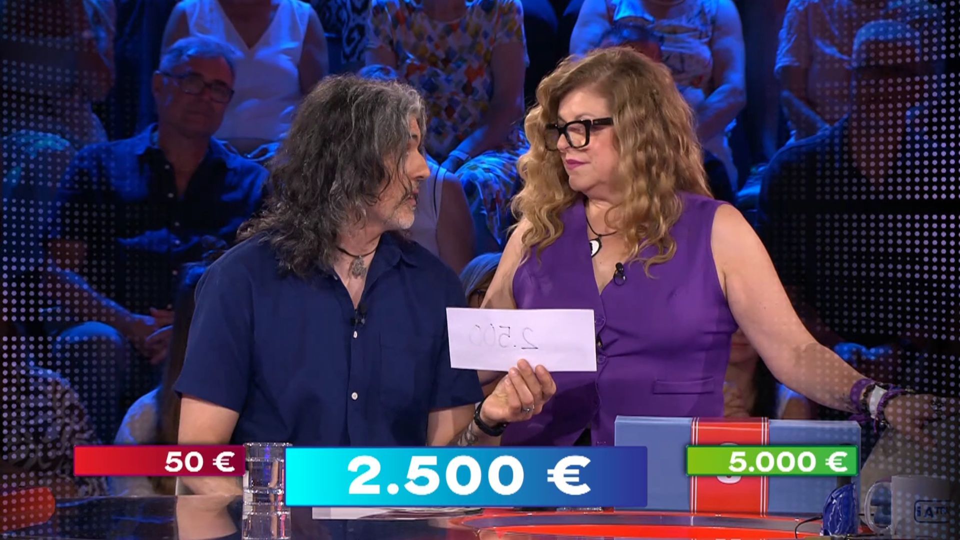 Marijo sigue el consejo de su pareja, Roberto, ante la oferta de la banquera: "Vamos a hacer lo que dice mi churri"