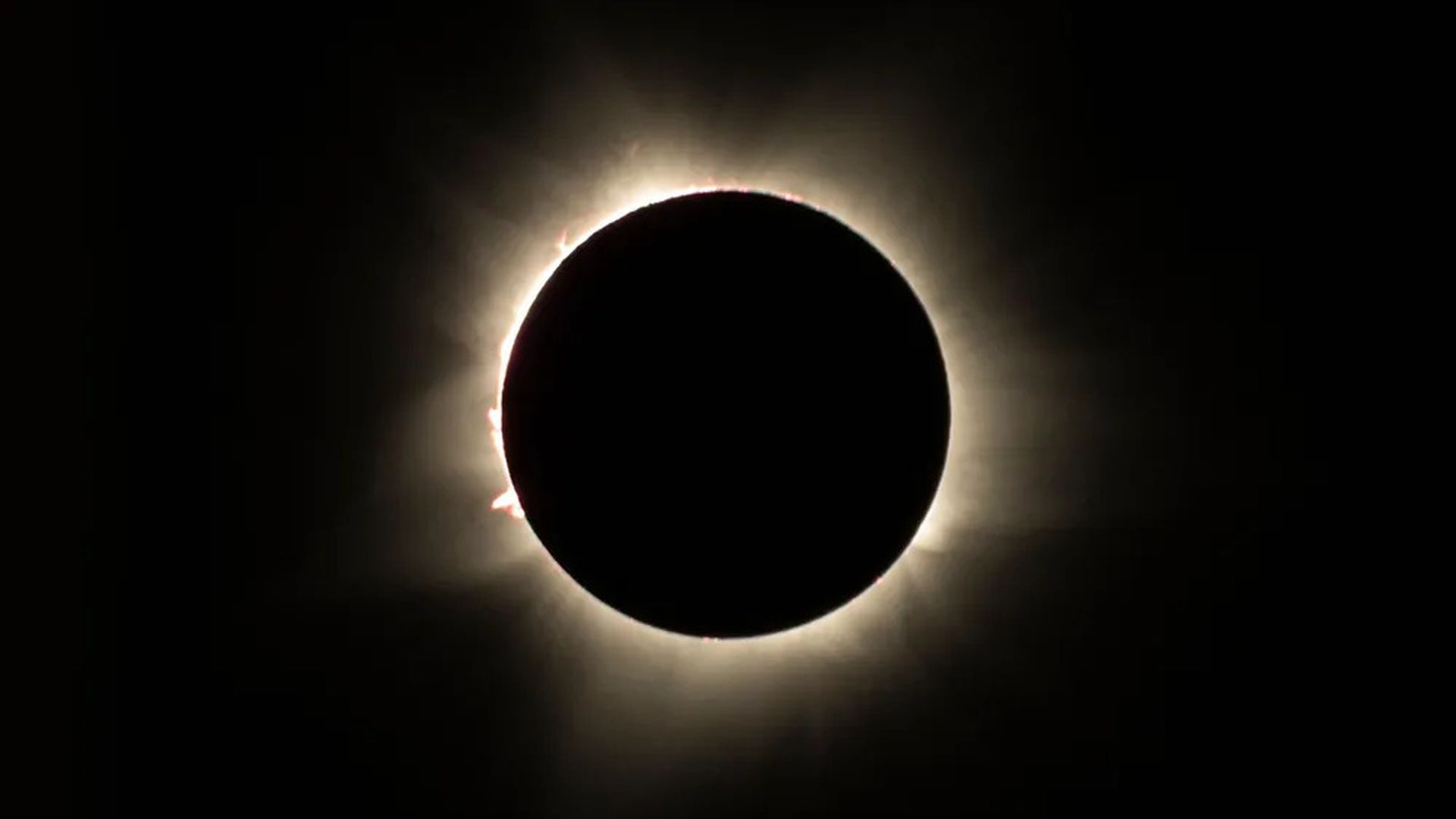Simulación del eclipse solar del próximo 12 de agosto realizada por el CEA Simulación del eclipse solar del próximo 12 de agosto realizada por el CEA