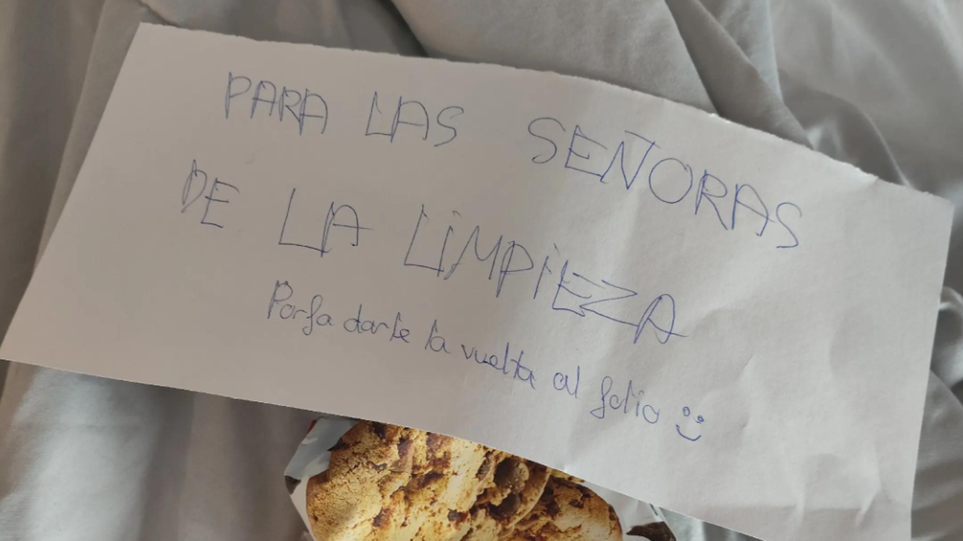 El mensaje a la limpiadora de un hotel El mensaje a la limpiadora de un hotel