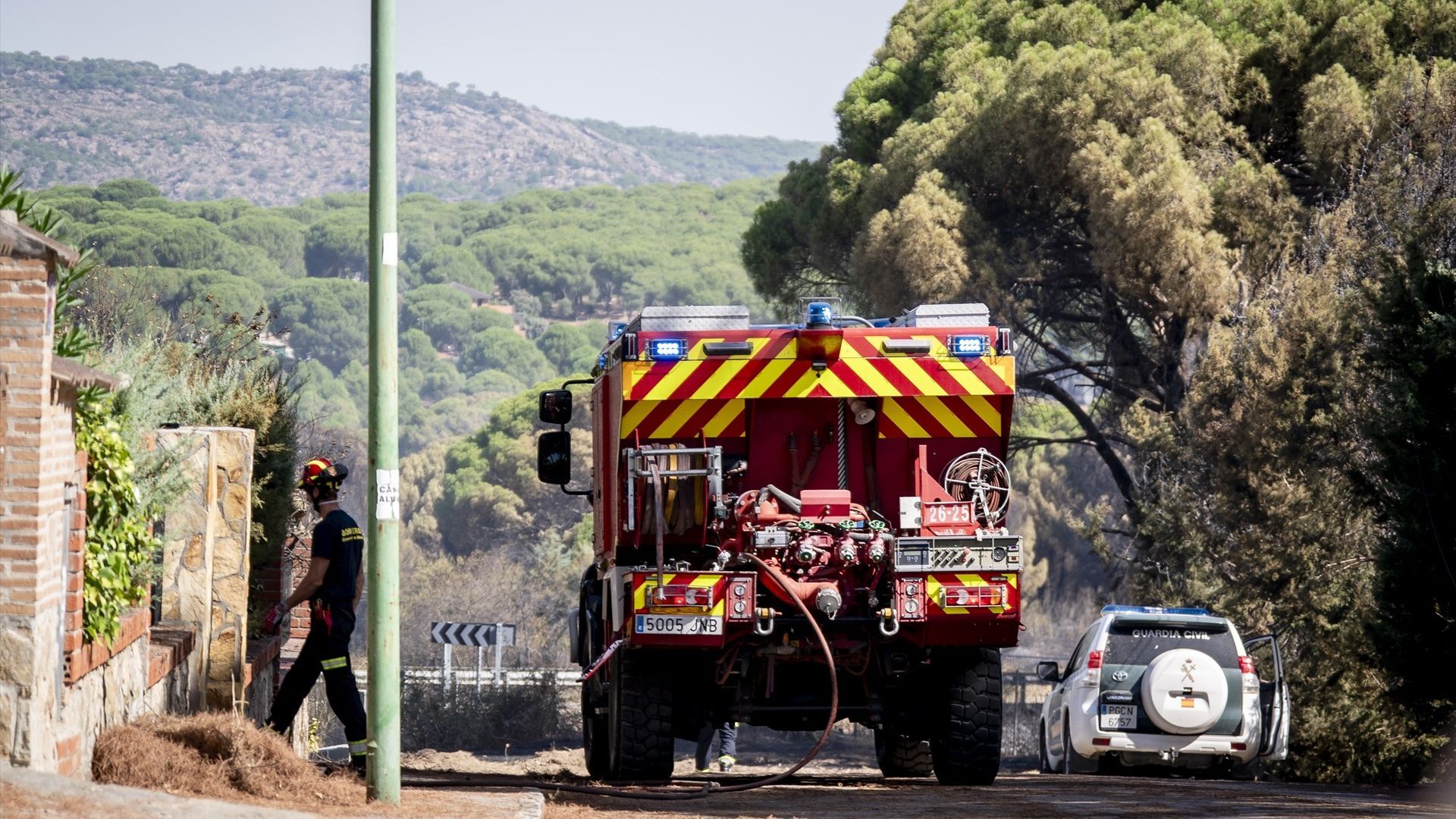 Extinguido el incendio forestal de Almorox, en Toledo: tras 14 días de actividad, el fuego deja 900 hectáreas calcinadas Extinguido el incendio forestal de Almorox, en Toledo: tras 14 días de actividad, el fuego deja 900 hectáreas calcinadas