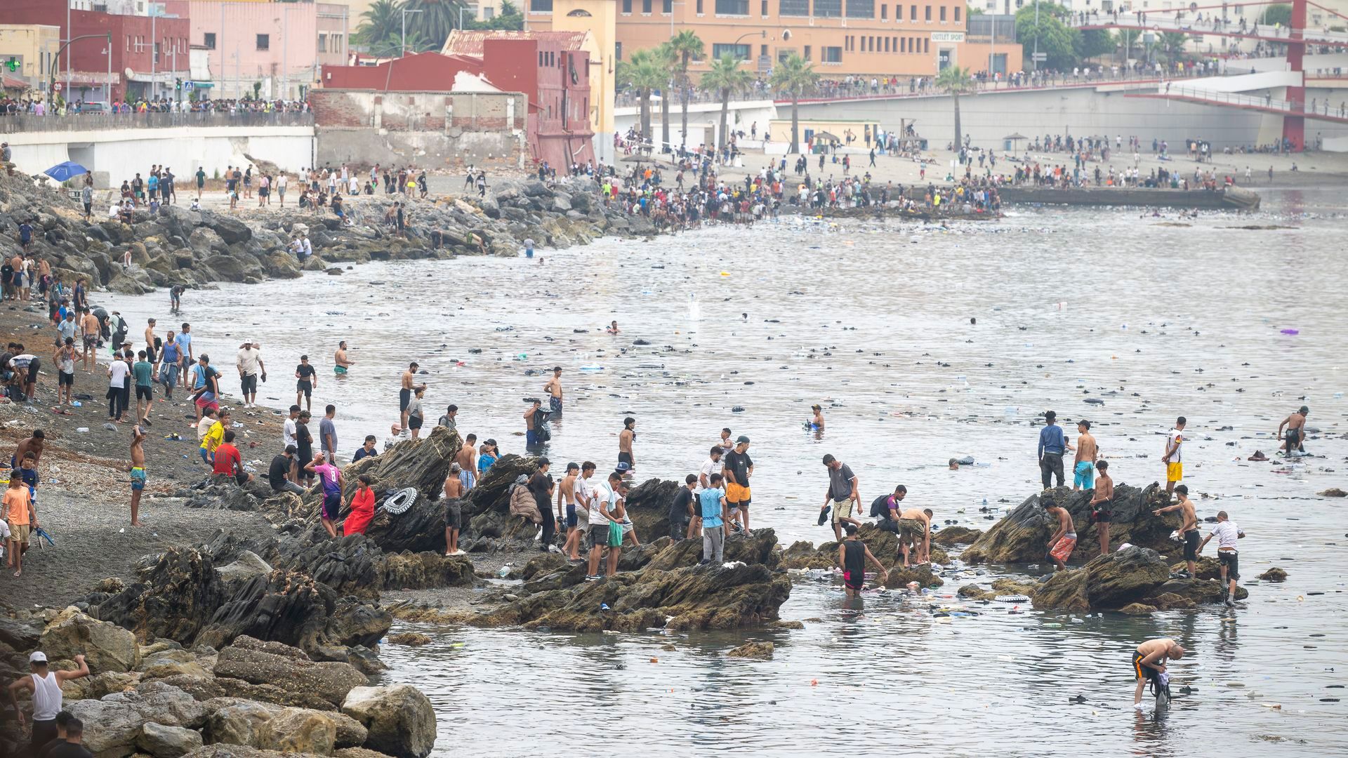 El Instituto de Medicina Legal de Ceuta eleva a 82 los muertos en el mar tras el hallazgo de dos nuevos cadáveres El Instituto de Medicina Legal de Ceuta eleva a 82 los muertos en el mar tras el hallazgo de dos nuevos cadáveres