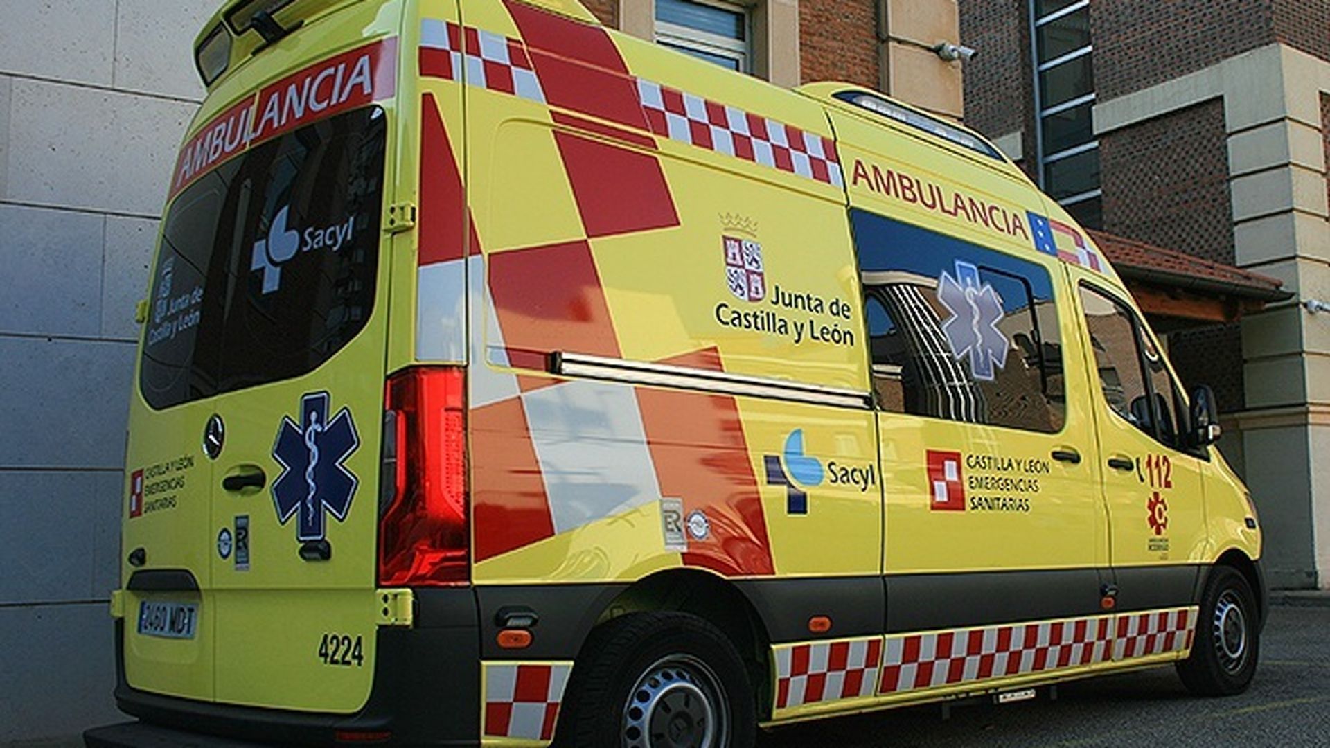 Herida una bebé en Salamanca después de que un coche atropellara el carrito donde se encontraba Herida una bebé en Salamanca después de que un coche atropellara el carrito donde se encontraba