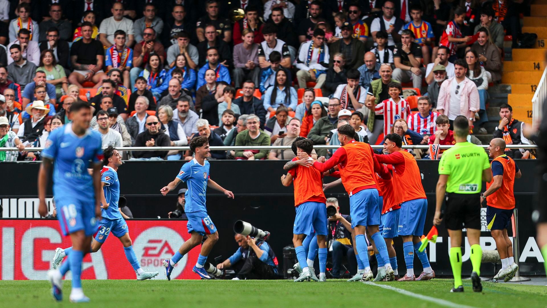 Iker Luque, celebrando su gol con el Atlético de Madrid Iker Luque, celebrando su gol con el Atlético de Madrid
