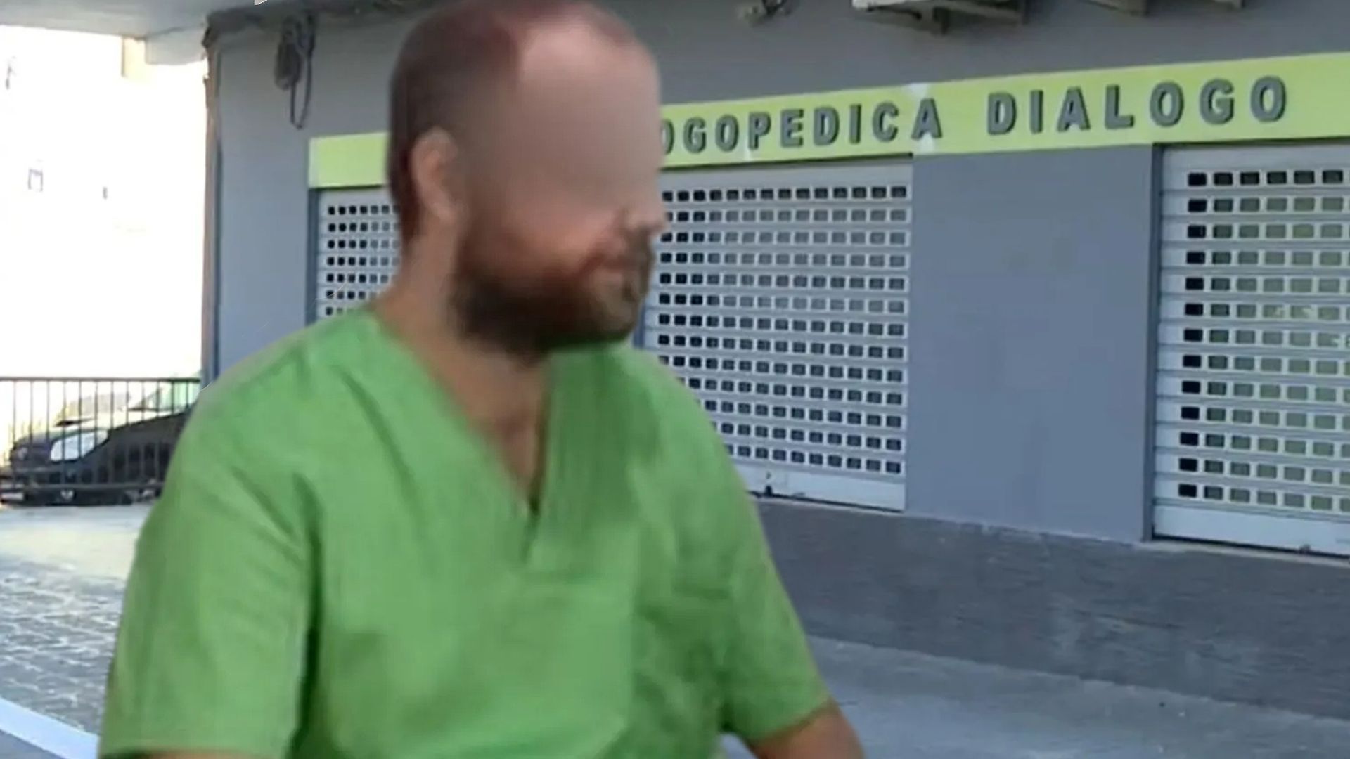 Imagen de Vicent, el logopeda asesinado, y de su clínica de Valencia, donde se cometió el crimen Imagen de Vicent, el logopeda asesinado, y de su clínica de Valencia, donde se cometió el crimen