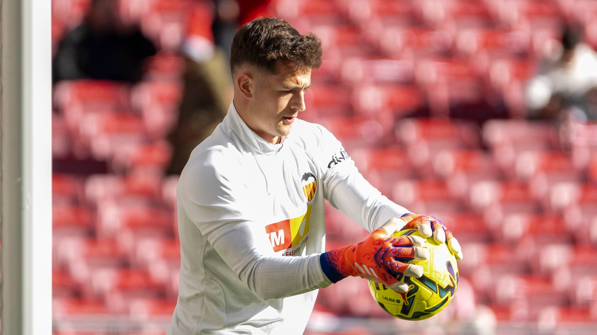 Julen Agirrezabala en su etapa como valencianista Julen Agirrezabala en su etapa como valencianista