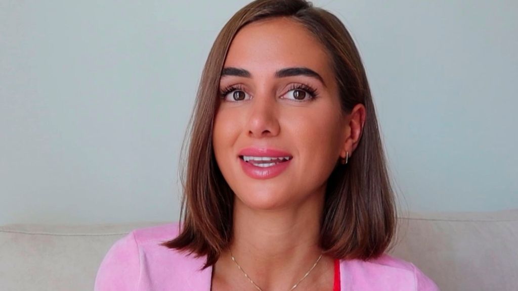 Maica habla de su relación con Juan Faro: ¿Está enamorada? Obvio microbio Temporada 1 Top Vídeos 40