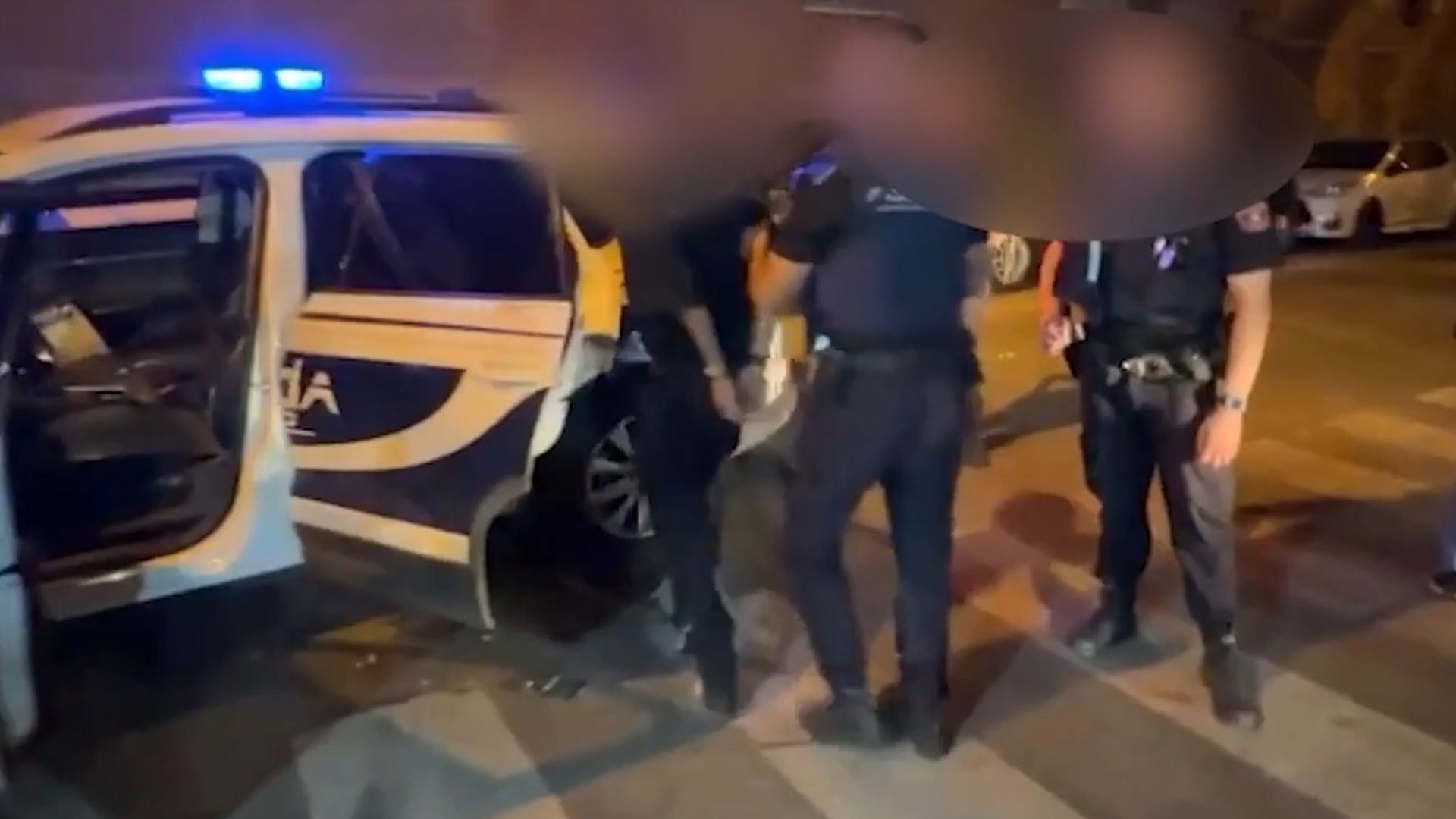 Muere un hombre de 84 años estrangulado en Ciudad Lineal y detienen a su nuera con heridas en el brazo Muere un hombre de 84 años estrangulado en Ciudad Lineal y detienen a su nuera con heridas en el brazo
