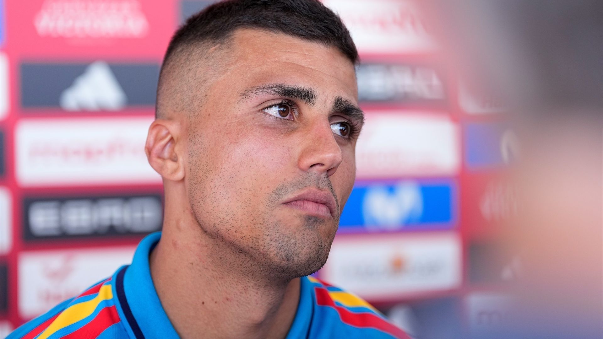 Rodri durante una rueda de prensa con España en el Mundial 2026 Rodri durante una rueda de prensa con España en el Mundial 2026