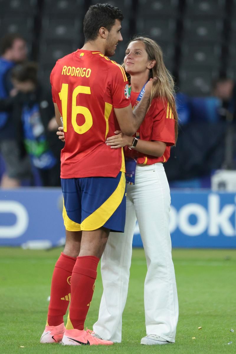 Rodri y su pareja, Laura Iglesiasm han disfrutado de unas semanas de vacaciones en Montenegro