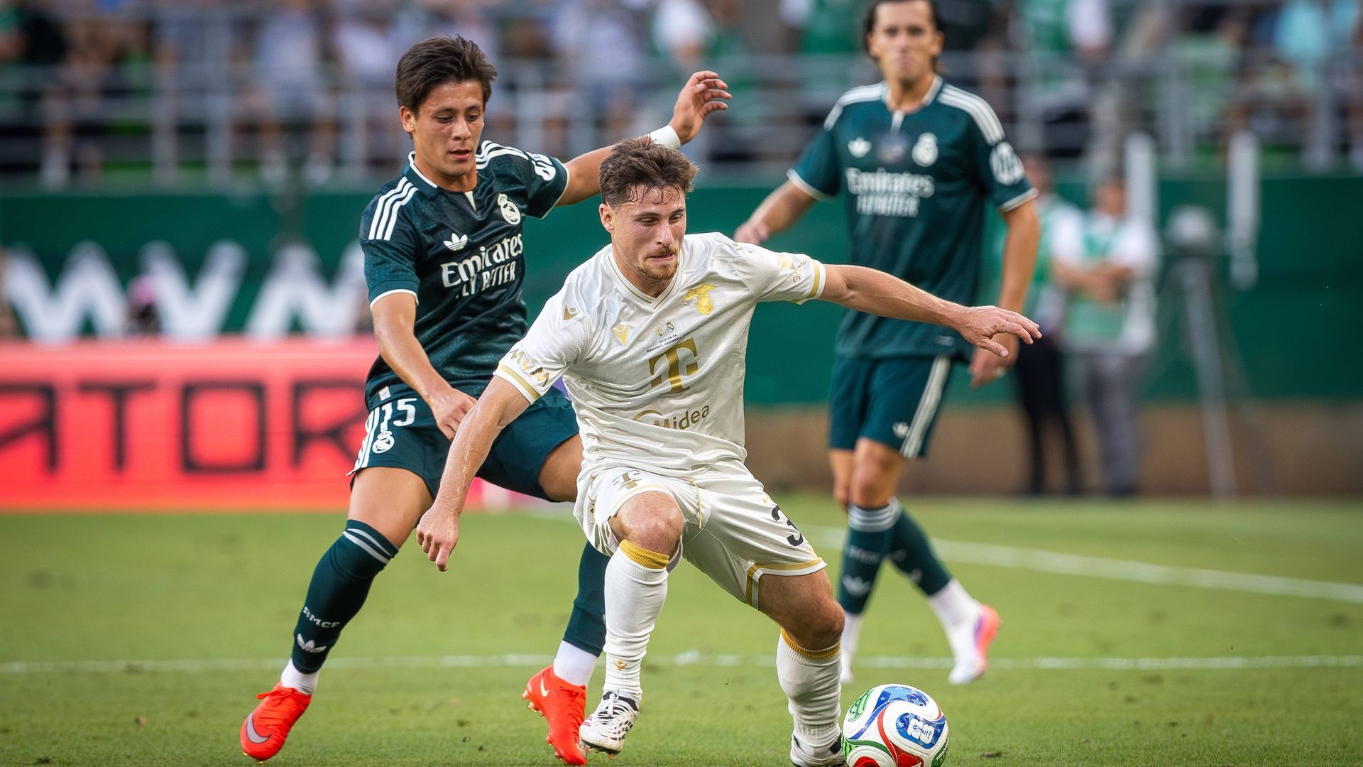 Arda Guler, ante el Ferencvaros