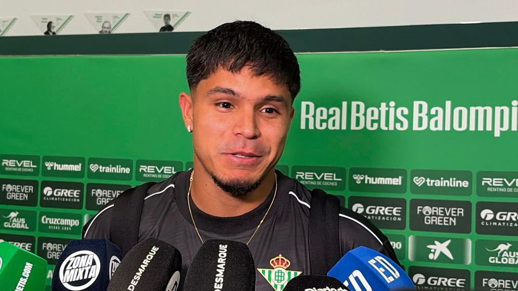El Cucho Hernández defiende a Nelson Deossa