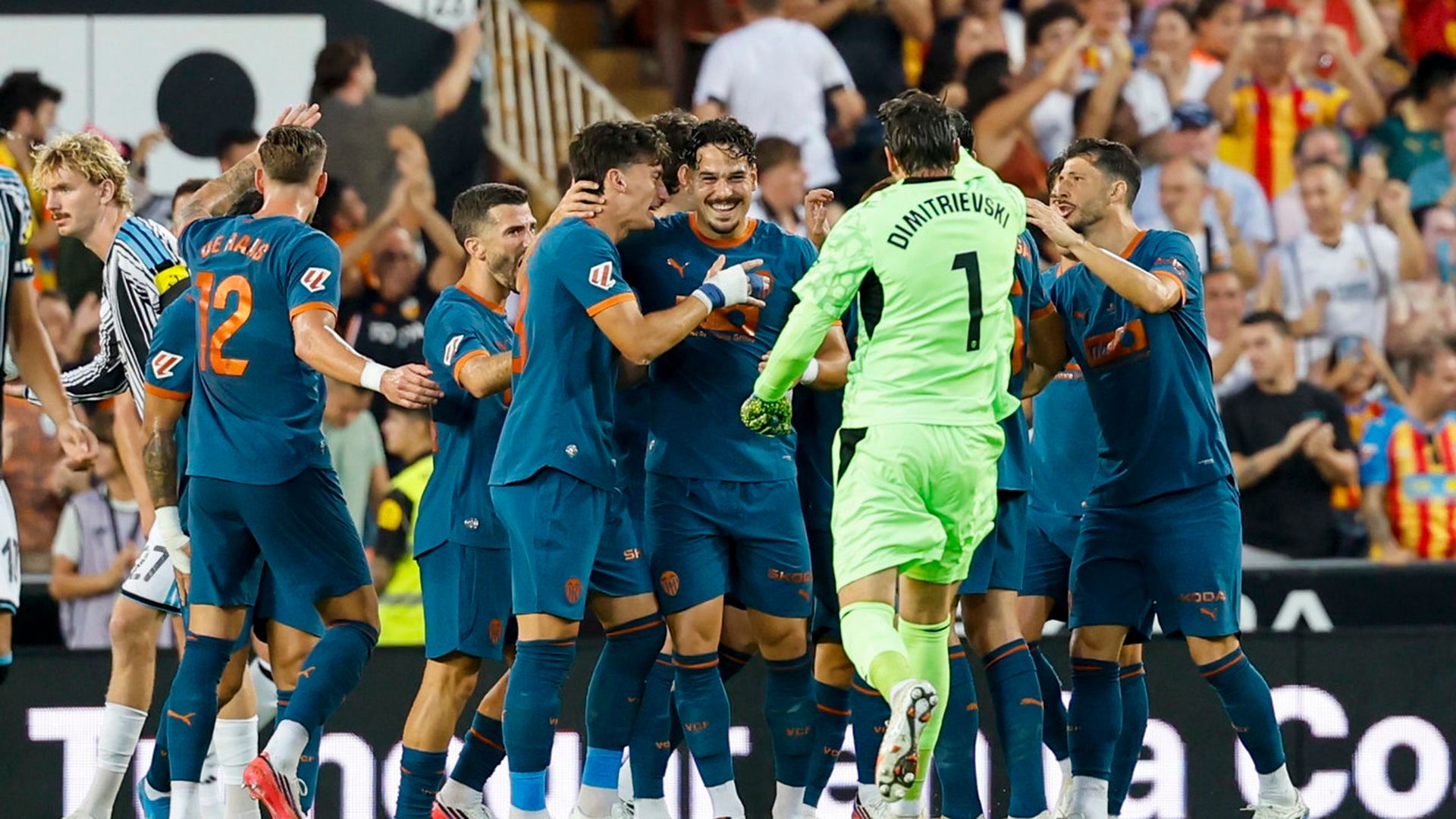 Gol de Ugrinic en Mestalla