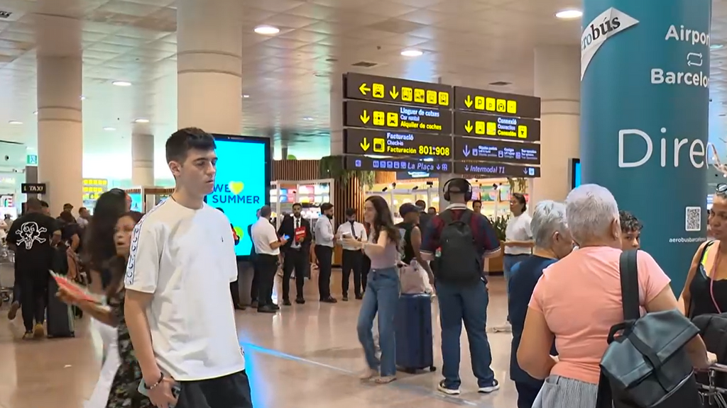 Interior asegura que los controles a viajeros desde Italia son aleatorios y no sistemáticos: "Se pretende la mayor colaboración"
