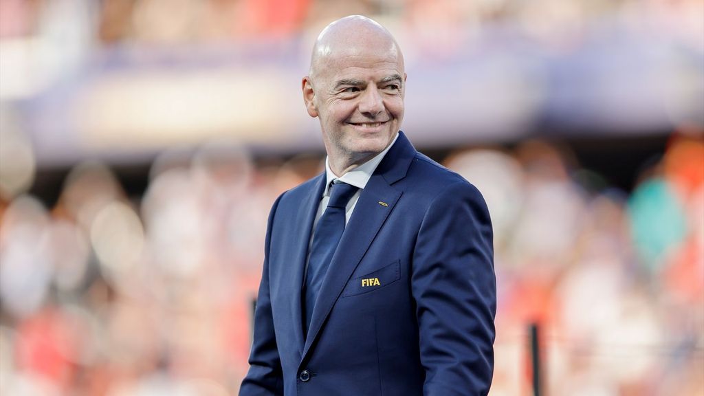 La UEFA confirma que pagó una indemnización a la presunta amante de Gianni Infantino cuando él dirigía el organismo europeo