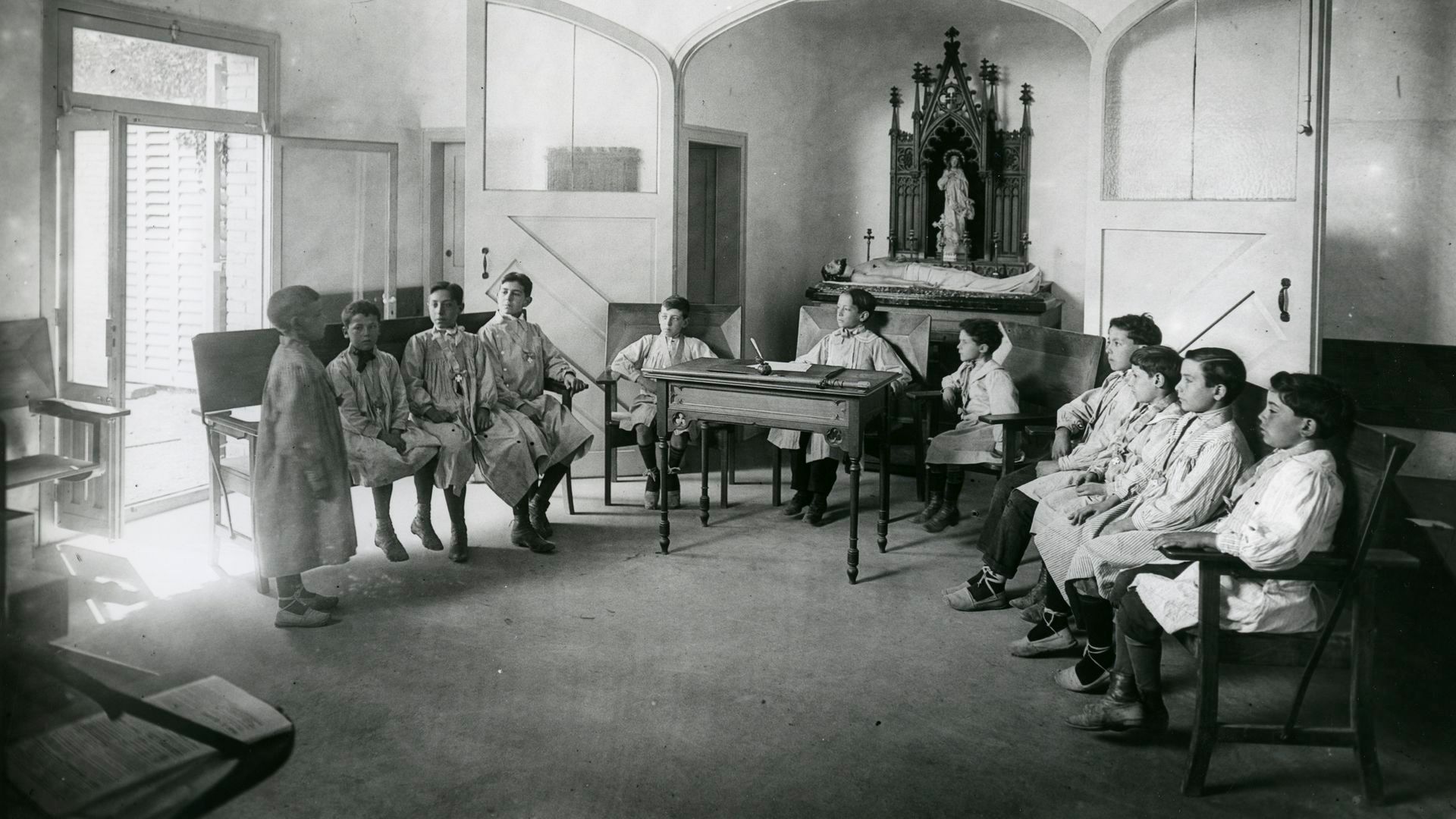 Fotografía colocada en el interior del edículo Fotografía colocada en el interior del edículo