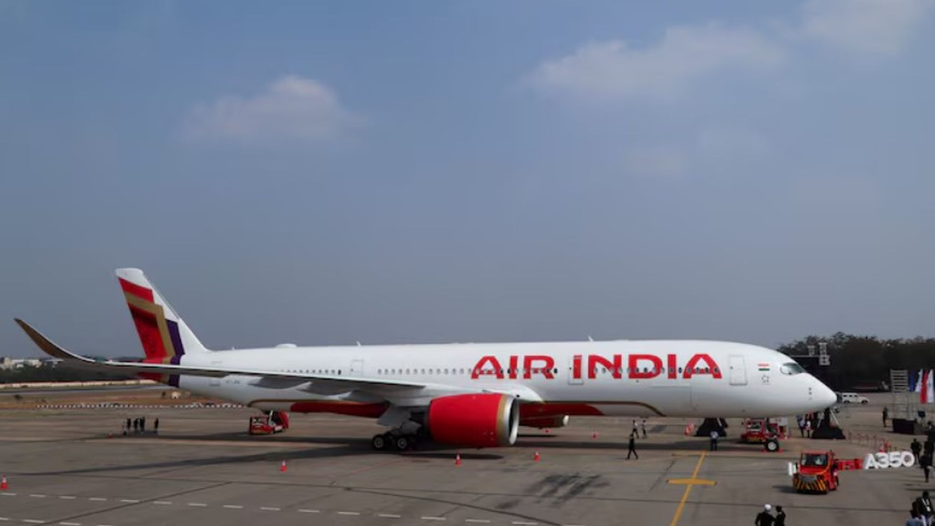 La compañía Air India suspende al comandante de la nave y al copiloto La compañía Air India suspende al comandante de la nave y al copiloto