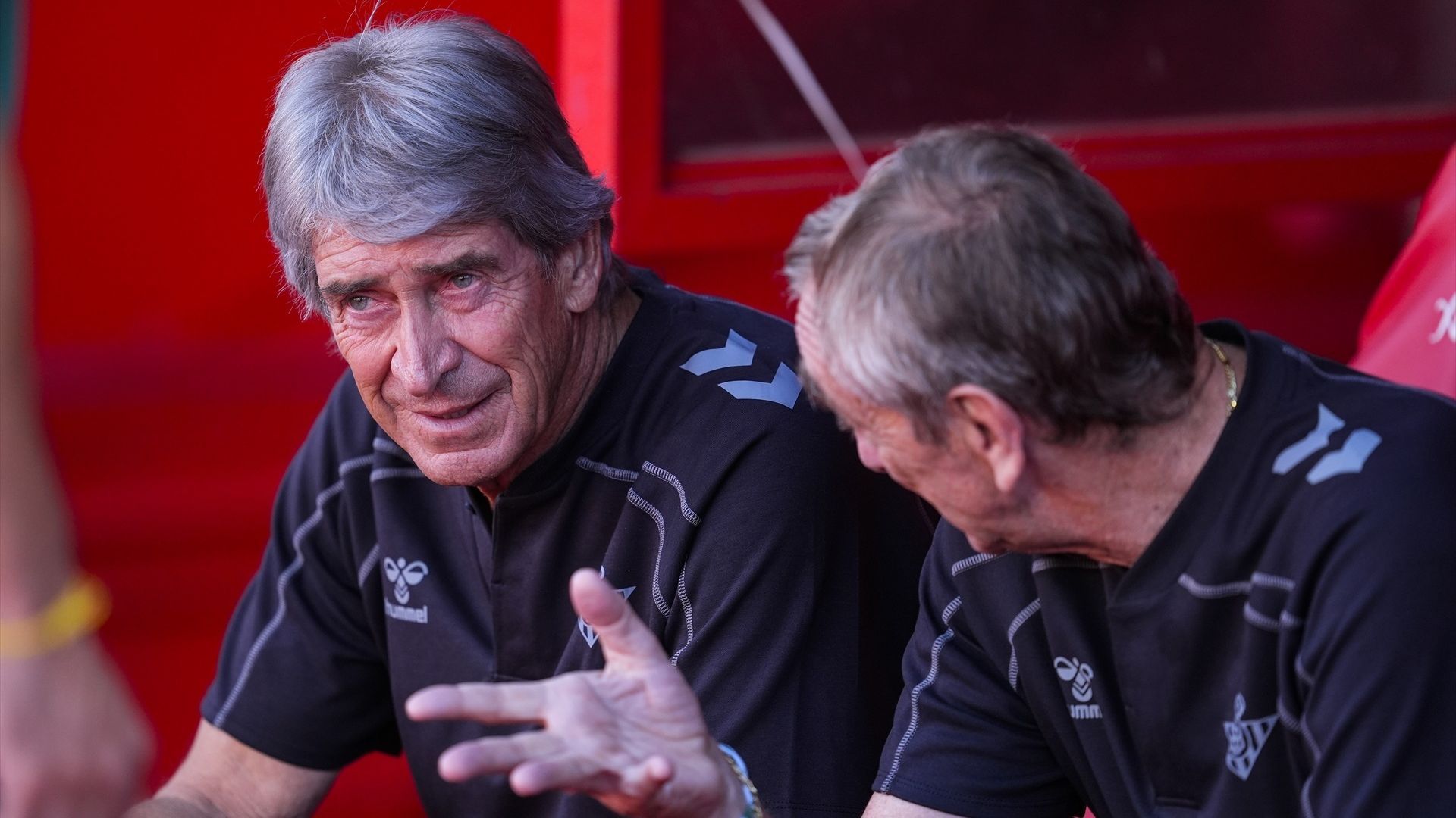 Manuel Pellegrini, en el Granada - Betis Manuel Pellegrini, en el Granada - Betis