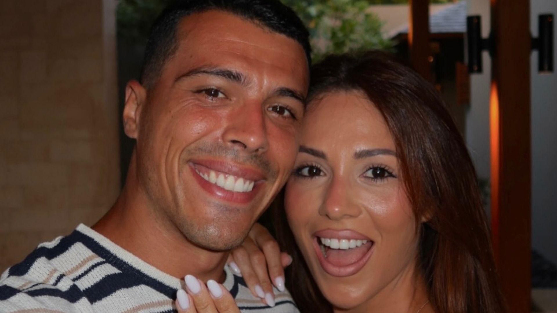 María Hurtado y Pedro Porro anuncian que se casan María Hurtado y Pedro Porro anuncian que se casan