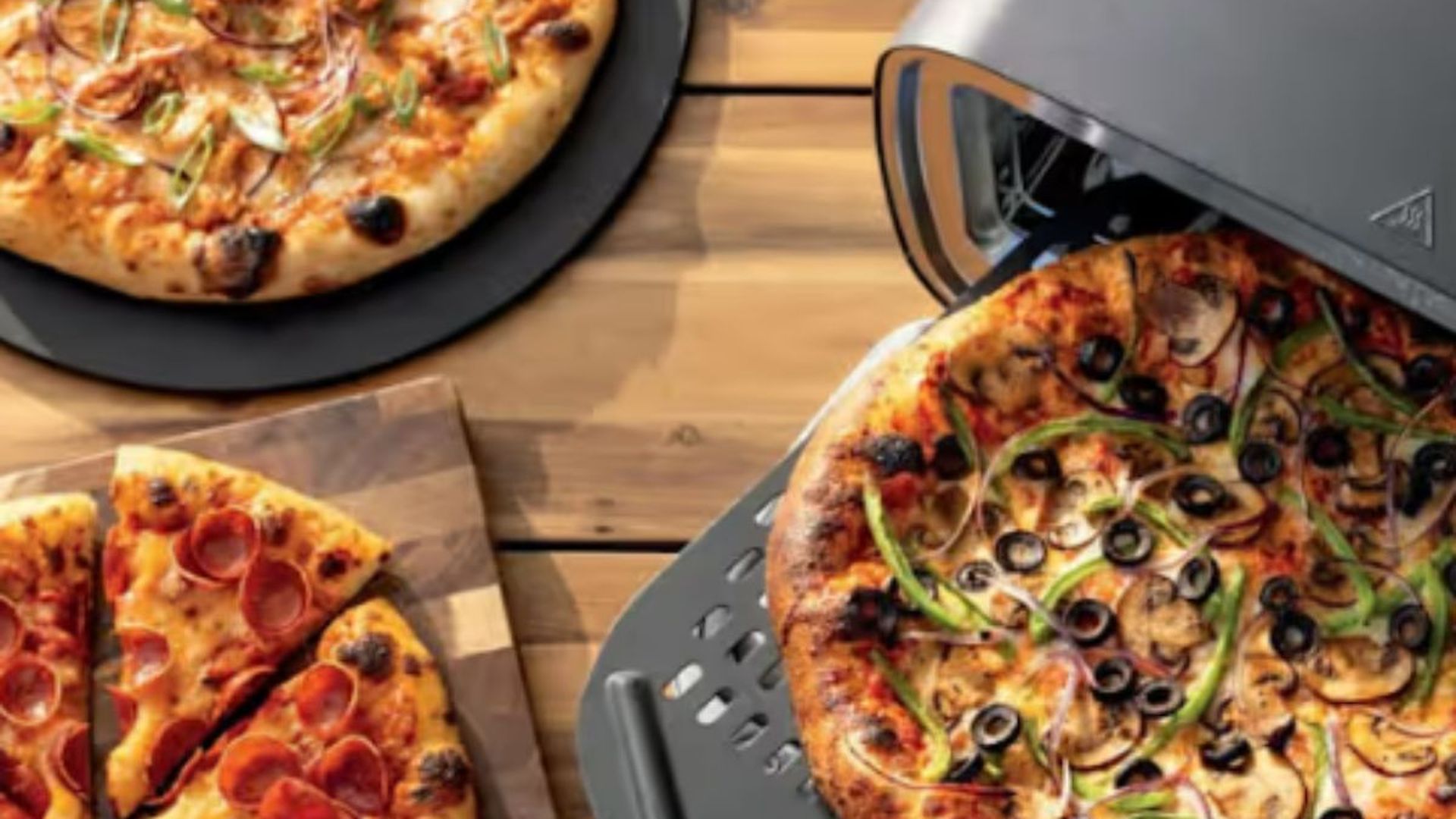 Pizza casera en menos de 3 minutos Pizza casera en menos de 3 minutos