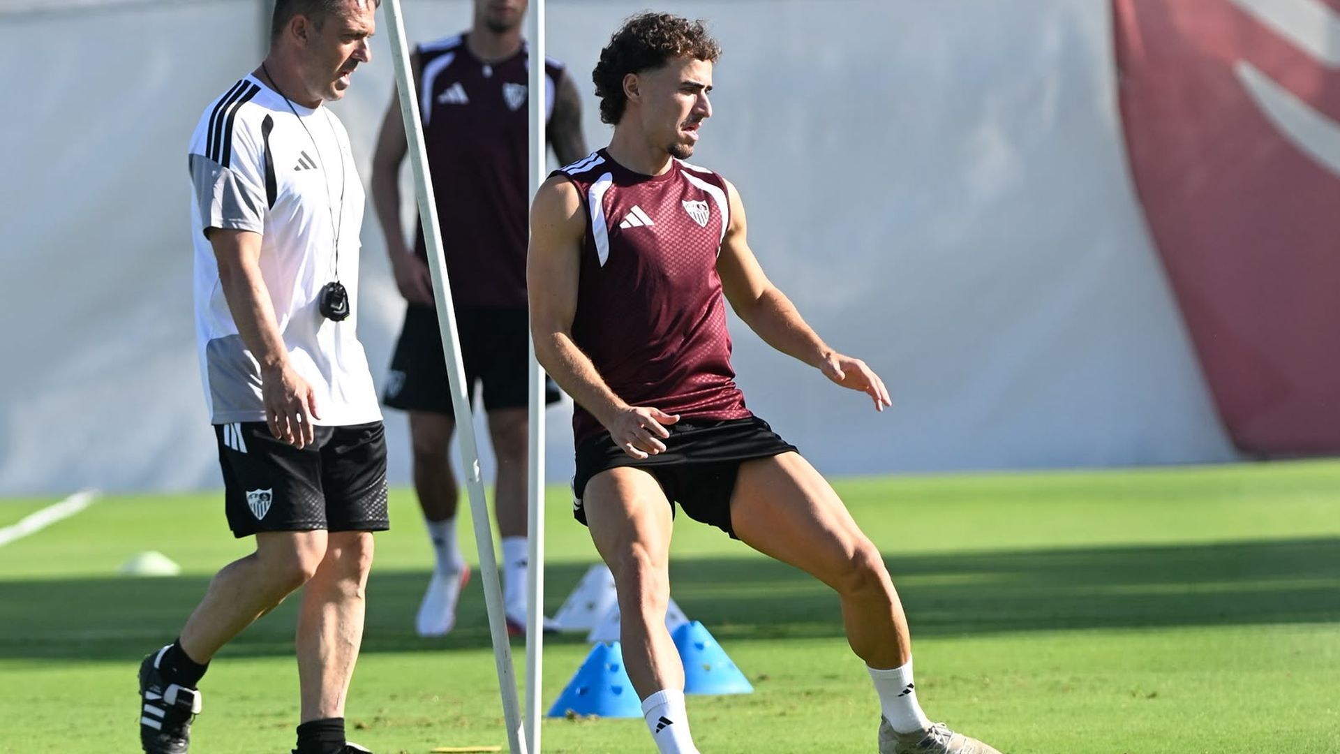 Adriá Pedrosa, en la pretemporada del Sevilla Adriá Pedrosa, en la pretemporada del Sevilla