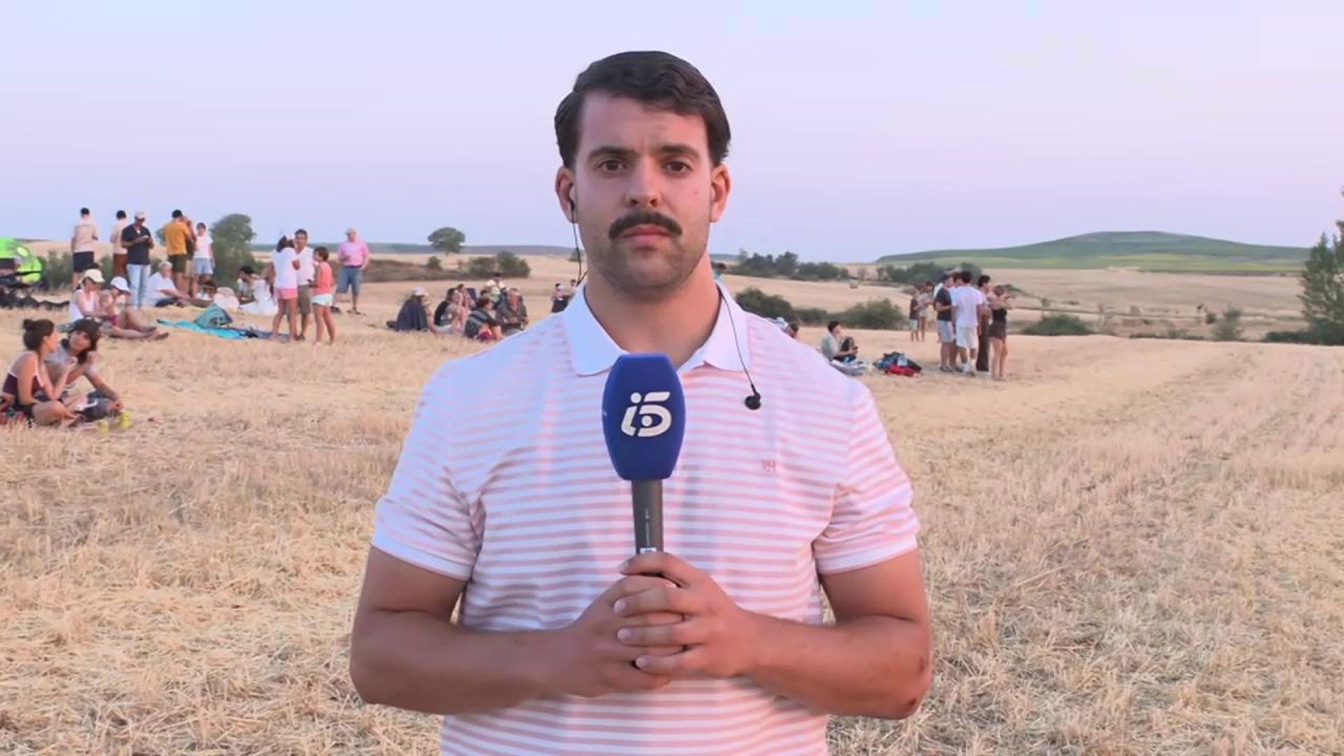 Así han vivido el eclipse los 30 científicos norteamericanos de la NASa en Villalibado, Burgos