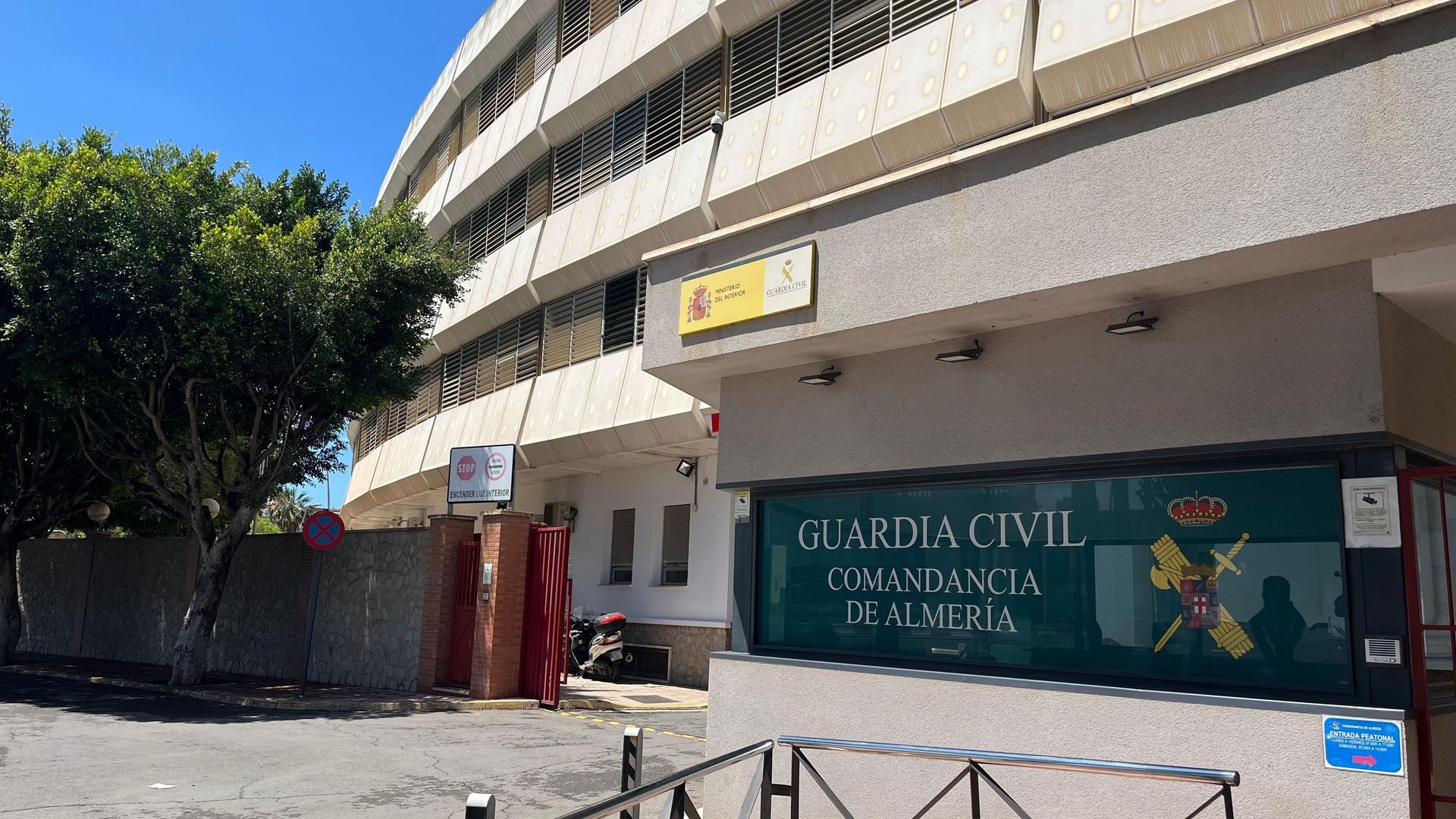 Detenido el conductor de un turismo tras un accidente mortal con un motorista en Roquetas, en Almería Detenido el conductor de un turismo tras un accidente mortal con un motorista en Roquetas, en Almería