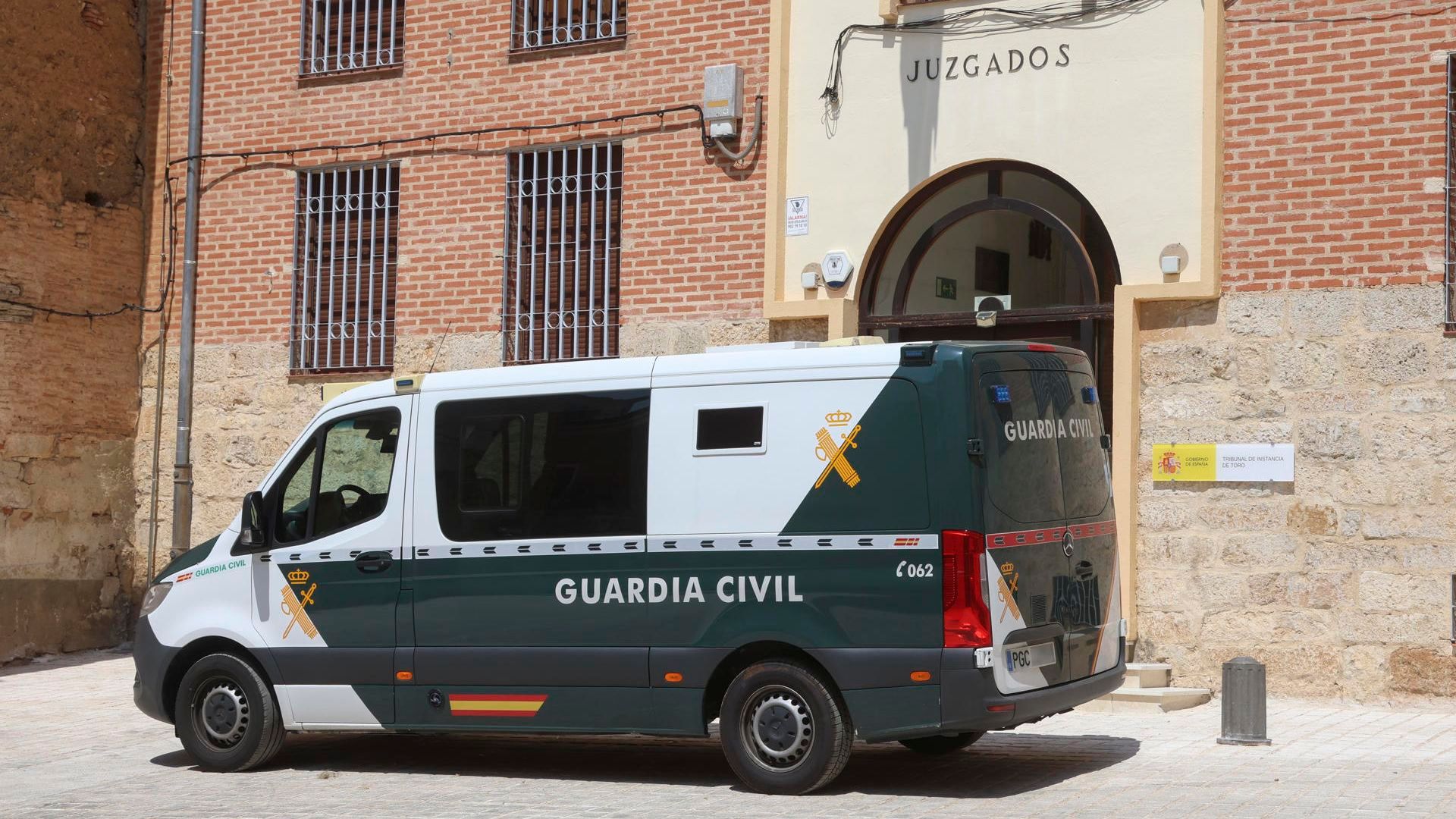 El padre de la bebé de tres meses muerta en Toro, Zamora, afirma que se tropezó y cayó con ella en brazos sin estar la madre en casa