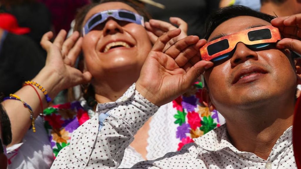 Llega el día del histórico eclipse total de Sol en España tras meses de expectativas